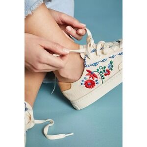 Soludos Womens Ibiza Classic Embroidered Floral Natural Canvas Sneakers Shoes 9